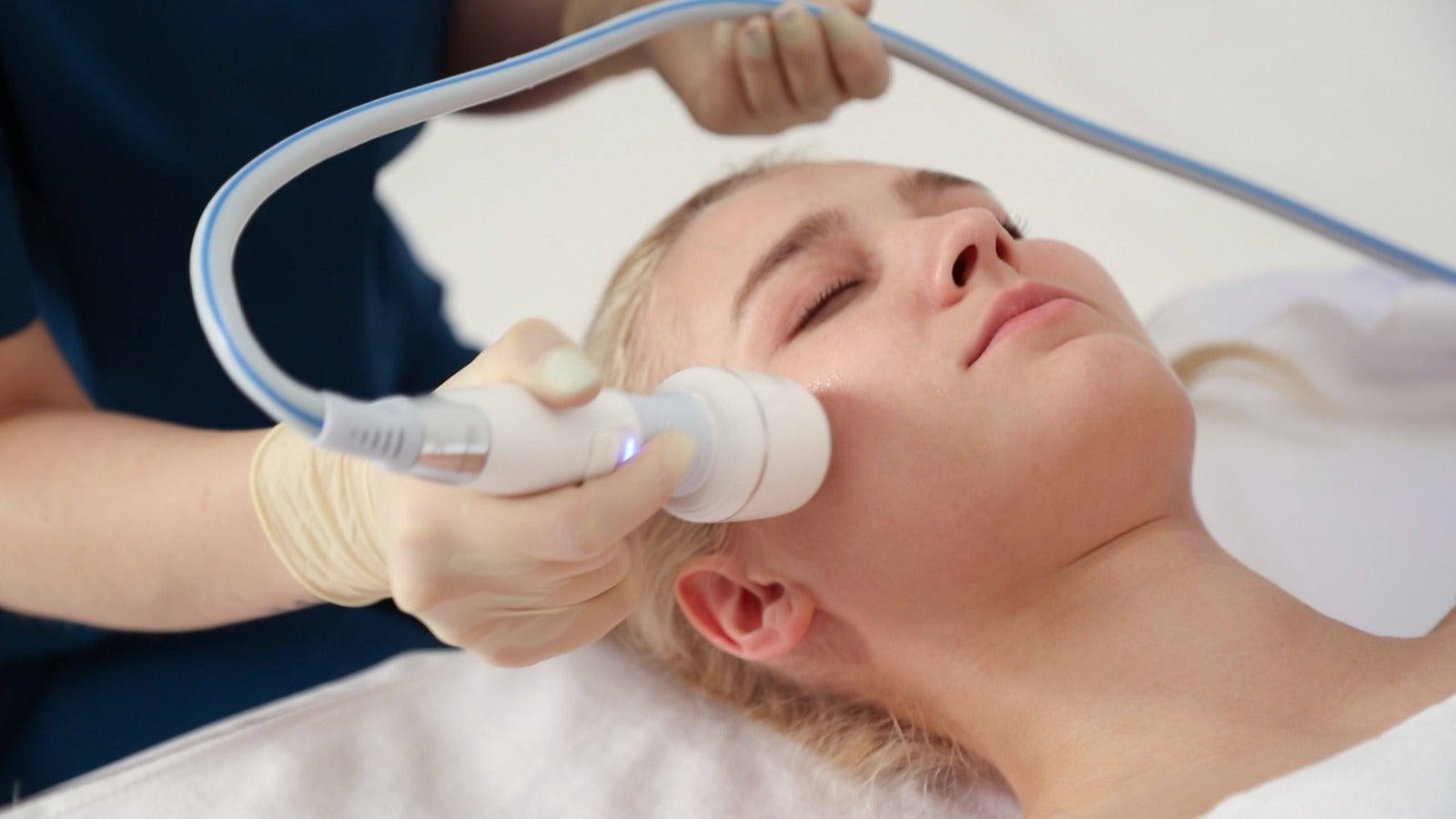 Hydra Microdermabrasion Facial Equipment for skin care - 9 in 1 - Tulipa Hair & Beauty