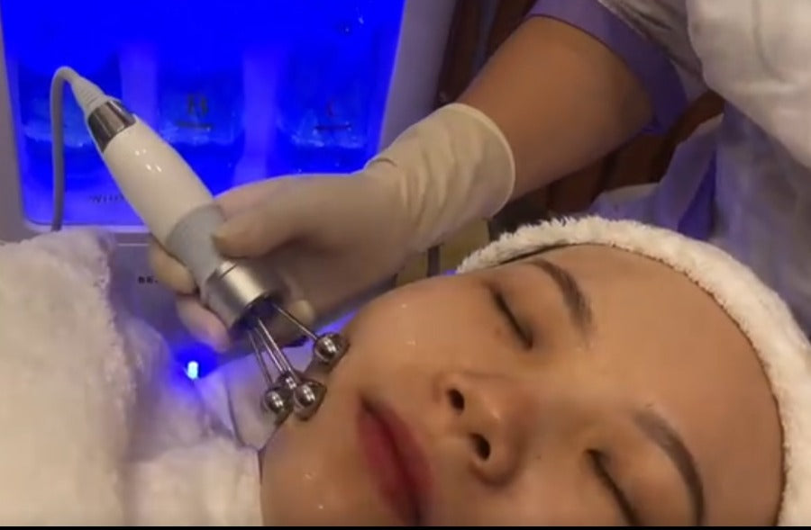 Hydra Microdermabrasion Facial Equipment for skin care - 9 in 1 - Tulipa Hair & Beauty