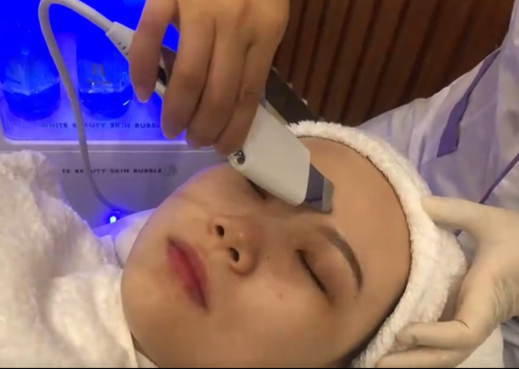 Hydra Microdermabrasion Facial Equipment  for skin care - 9 in 1 - Tulipa Hair & Beauty 